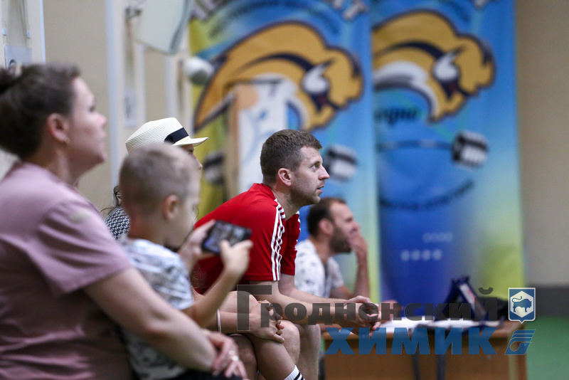 5676867867987 (10).jpg